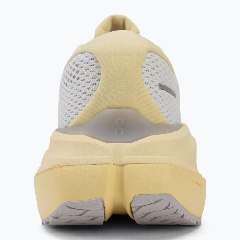 Кроссовки для бега On Cloudrunner 3 Max ivory/dijon