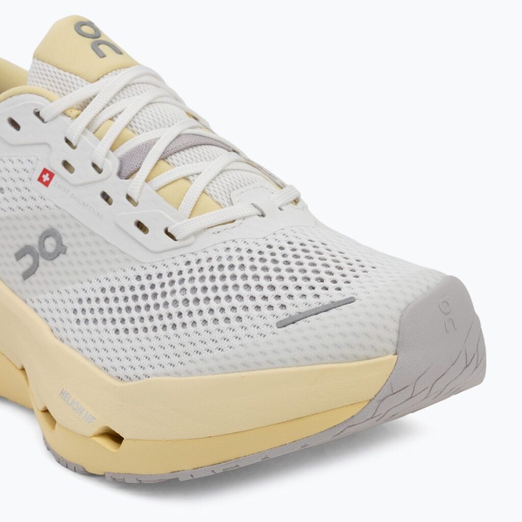 Кроссовки для бега On Cloudrunner 3 Max ivory/dijon