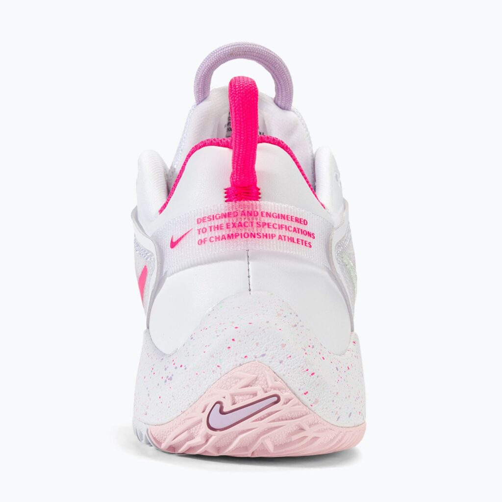 Волейбольные кроссовки Nike Zoom Hyperace 3 SE white/hyper pink/mint foam/violet mist/pink foam