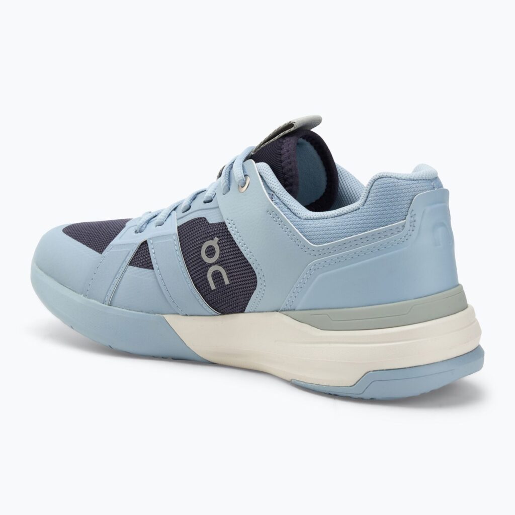 Женские теннисные кроссовки On The Roger Clubhouse Pro chambray/midnight
