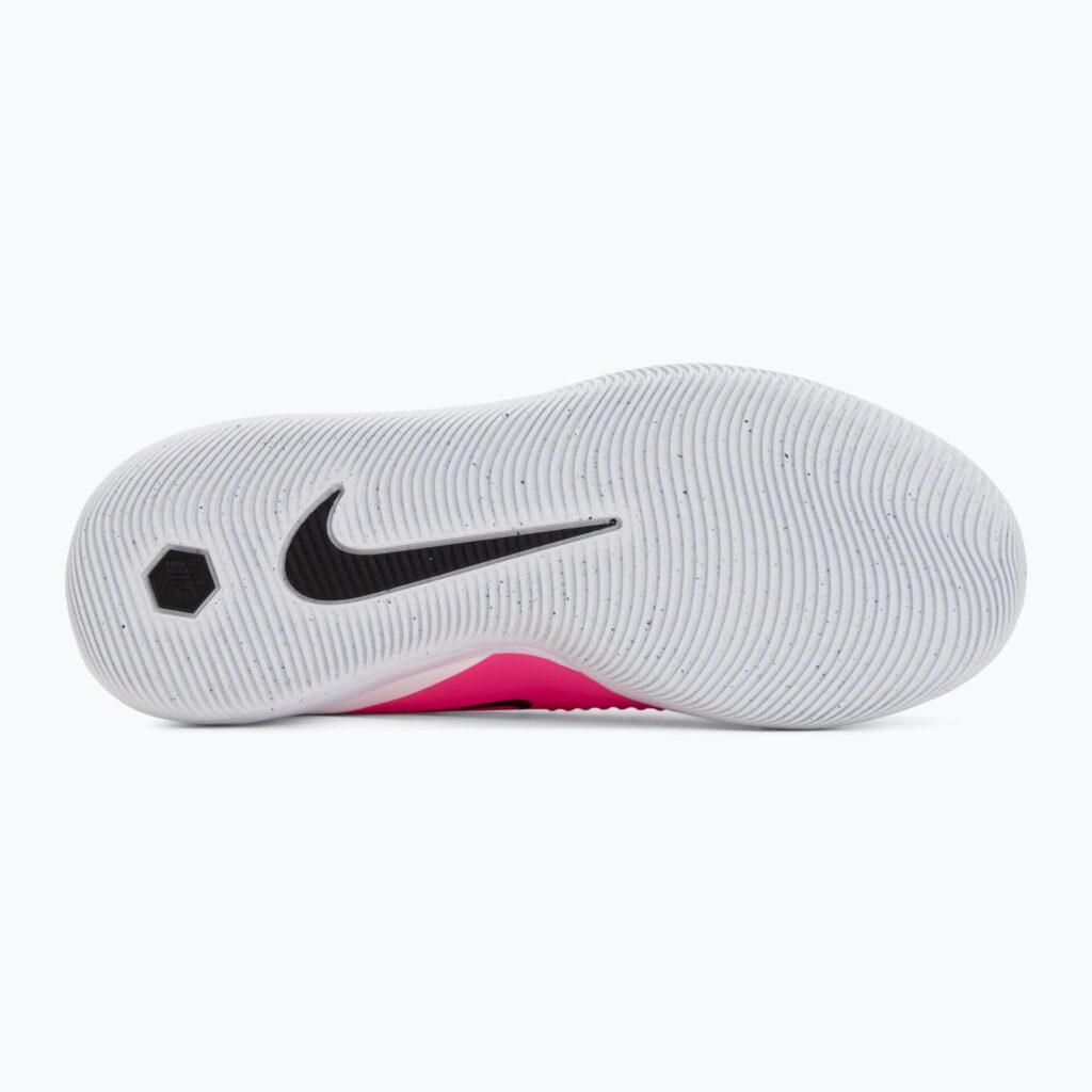 Детские футбольные бутсы Nike Jr. Phantom 6 Academy IC multi color/black