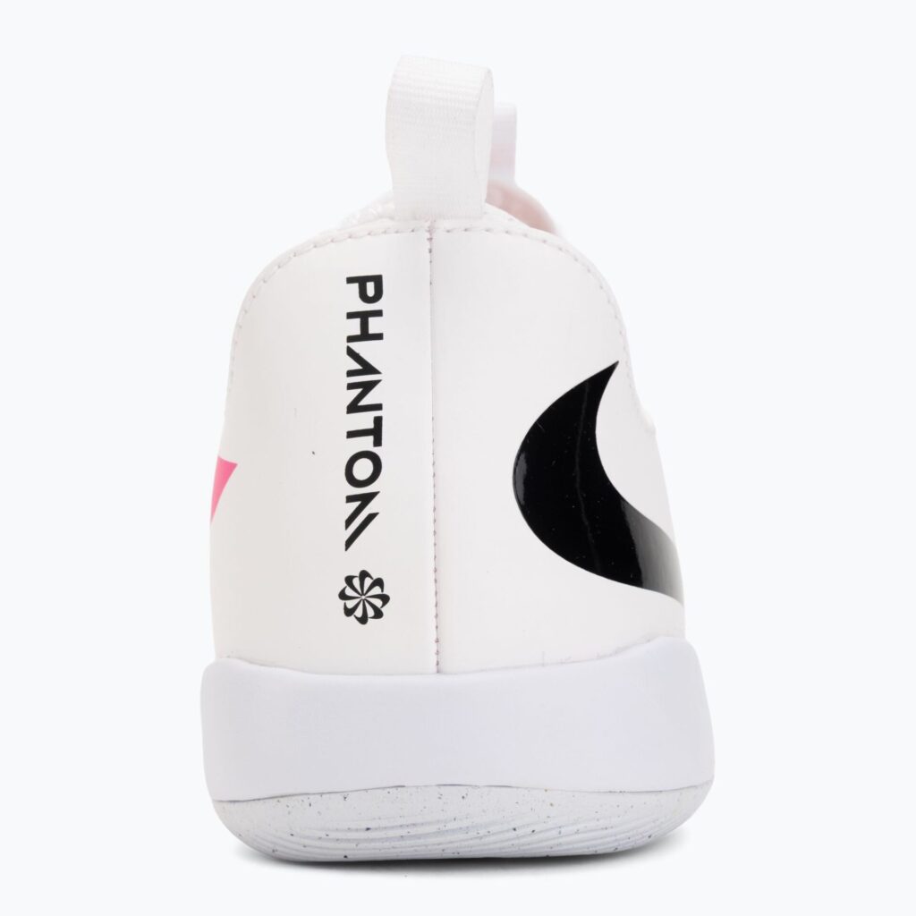 Детские футбольные бутсы Nike Jr. Phantom 6 Academy IC multi color/black
