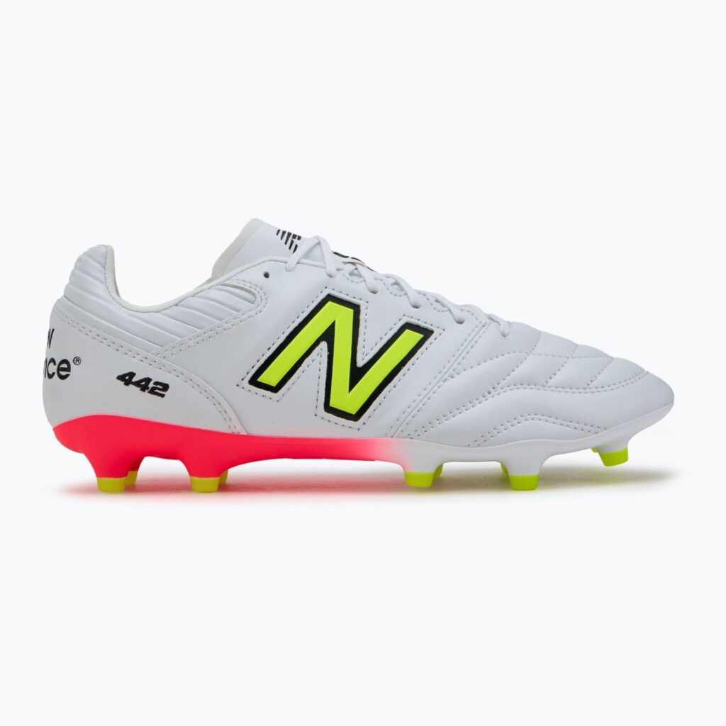 Футбольные бутсы New Balance 442 Pro V2 FG white