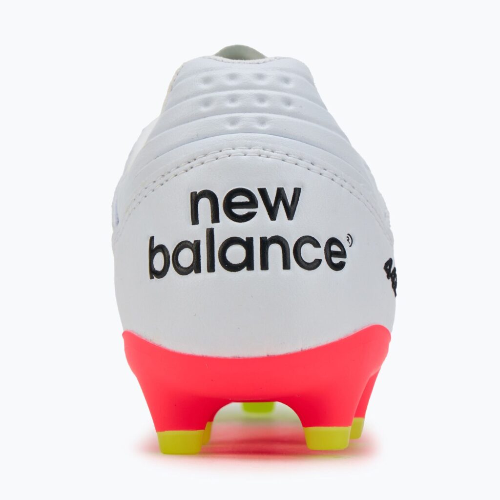 Футбольные бутсы New Balance 442 Pro V2 FG white