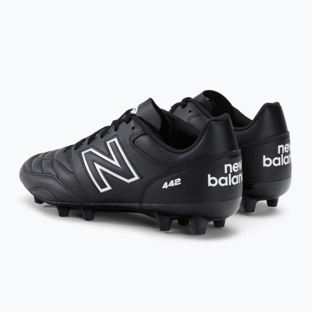 Футбольные бутсы New Balance 442's Academy V2 FG black