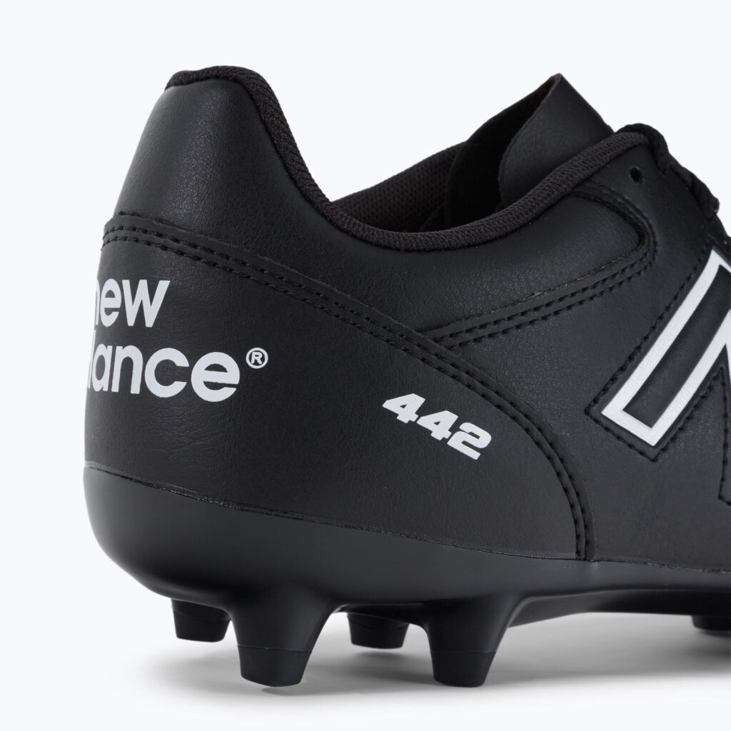 Футбольные бутсы New Balance 442's Academy V2 FG black