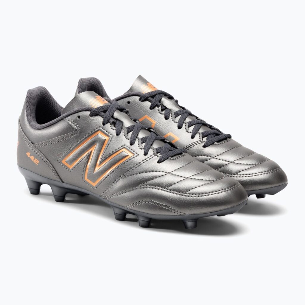 Футбольные бутсы New Balance 442's Academy V2 FG silver