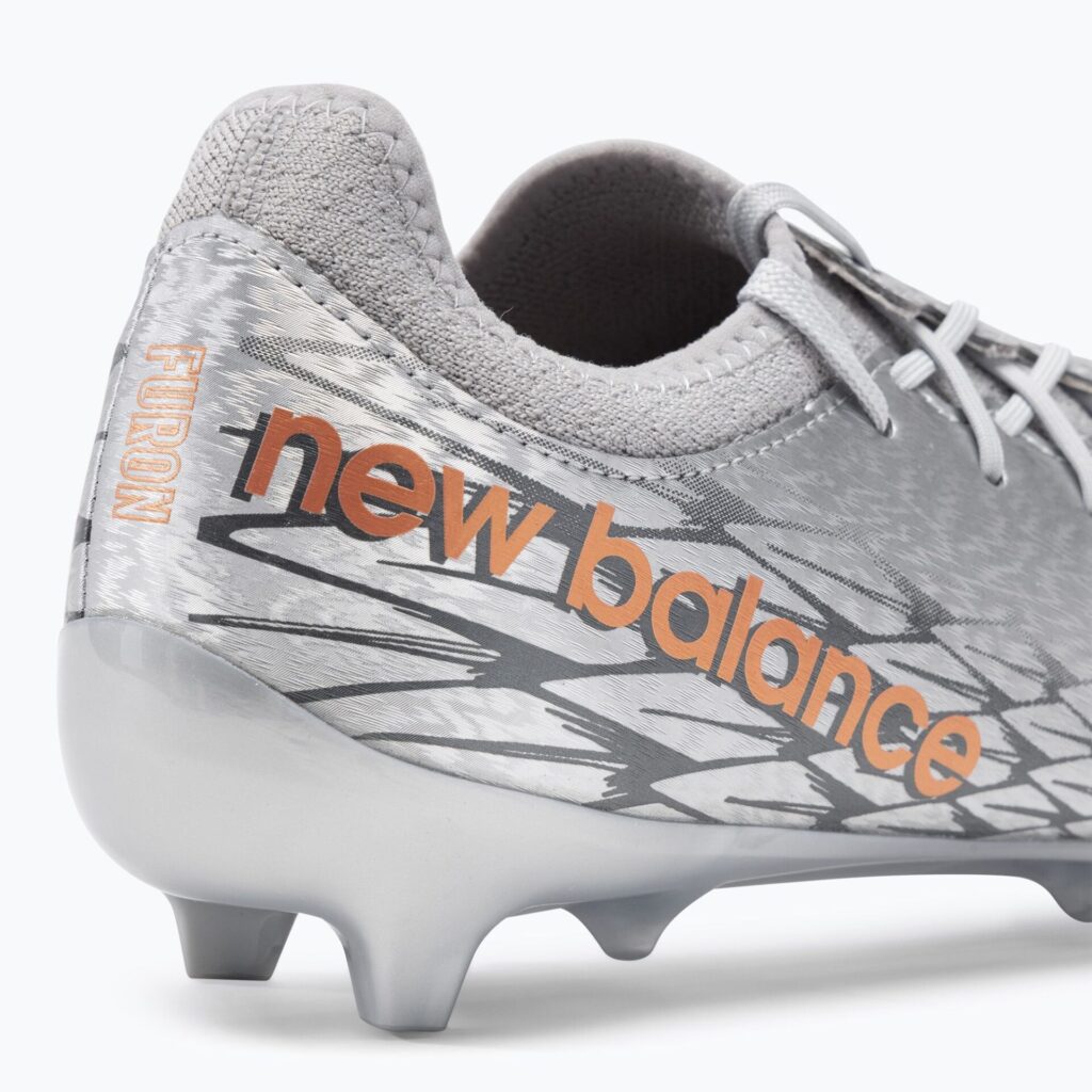 Футбольные бутсы New Balance Furon Dispatch V7+ FG silver