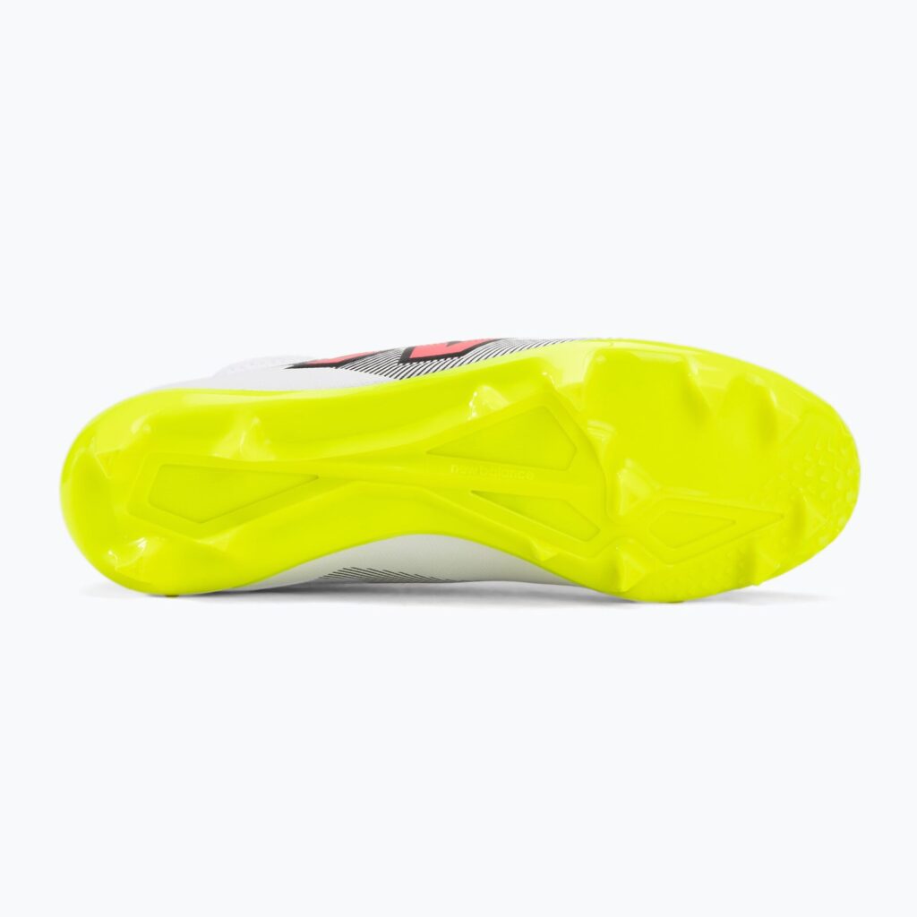 Футбольные бутсы New Balance Furon Dispatch V7+ FG white