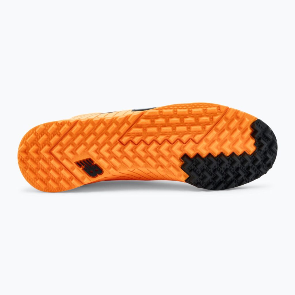 Футбольные бутсы New Balance Furon Dispatch V7+ TF orange