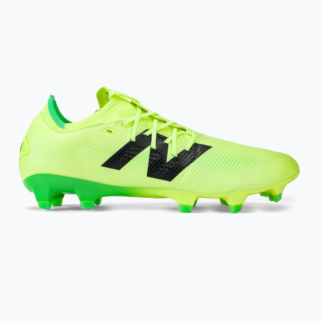 Футбольные бутсы New Balance Furon Pro V7+ FG bleached lime glo