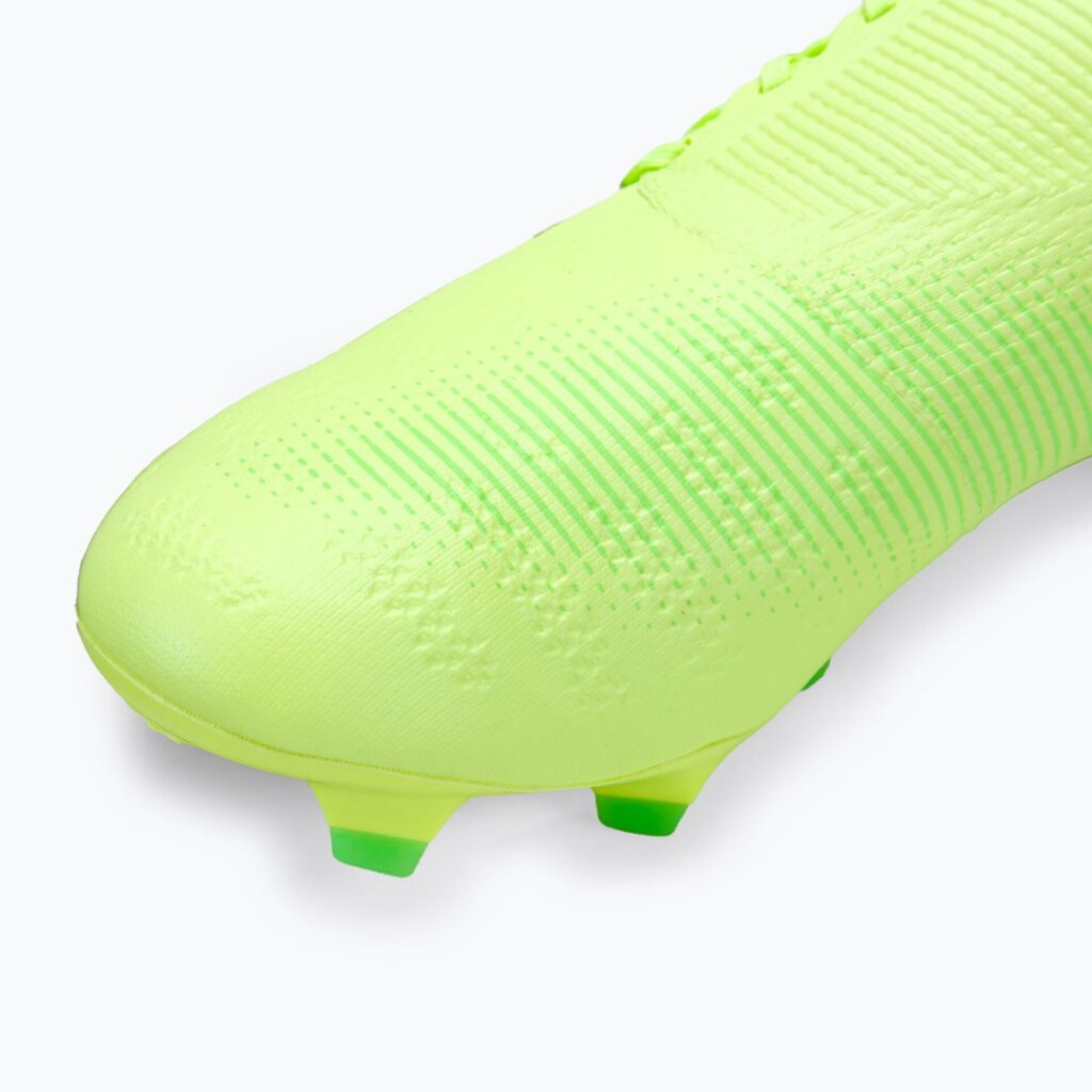 Футбольные бутсы New Balance Furon Pro V7+ FG bleached lime glo
