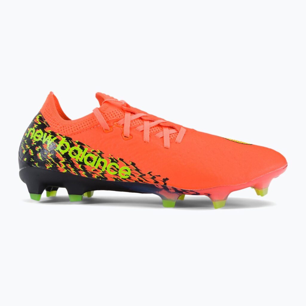 Футбольные бутсы New Balance Furon v7 Pro FG neon dragonfly