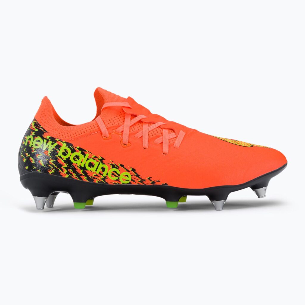 Футбольные бутсы New Balance Furon v7 Pro SG neon dragonfly