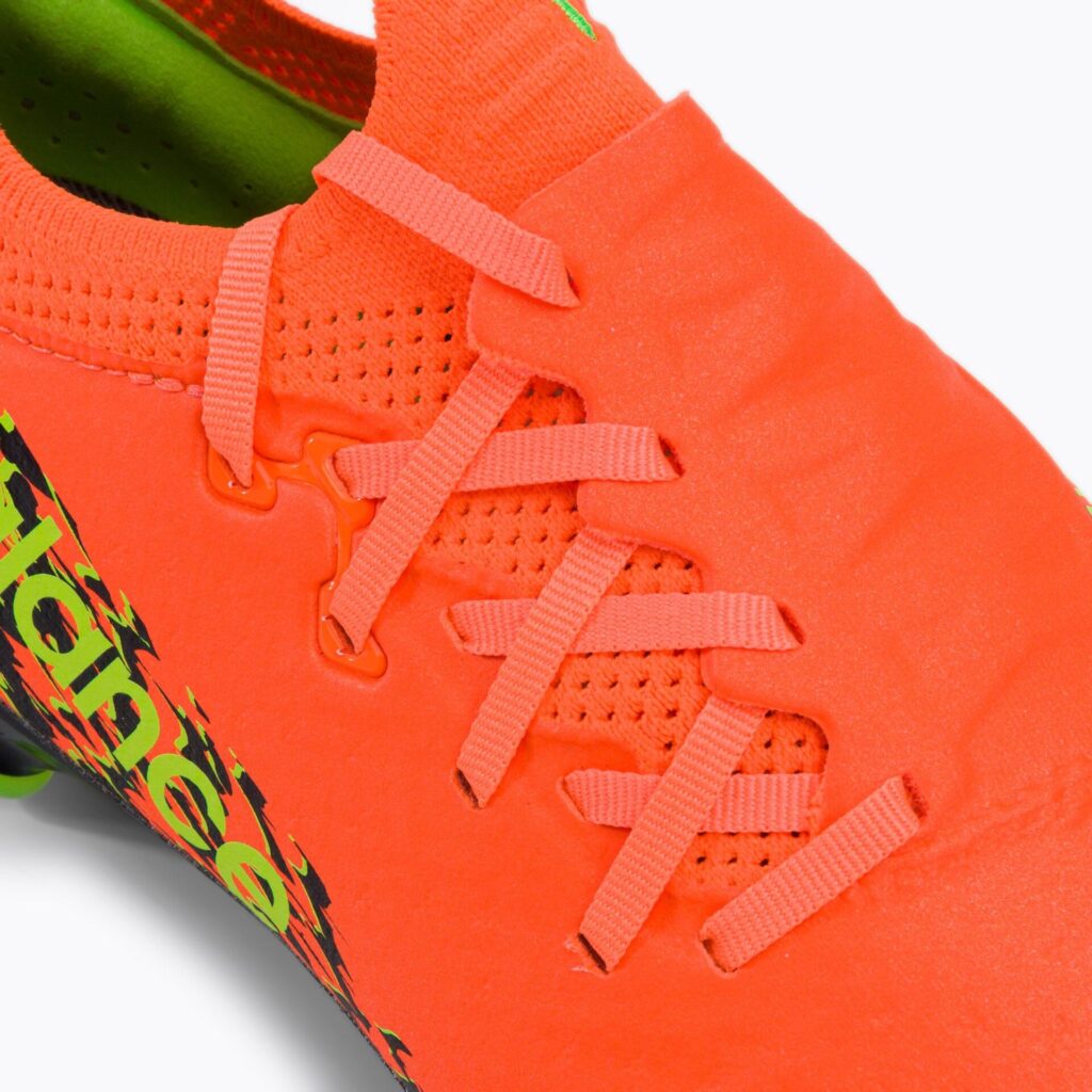 Футбольные бутсы New Balance Furon v7 Pro SG neon dragonfly