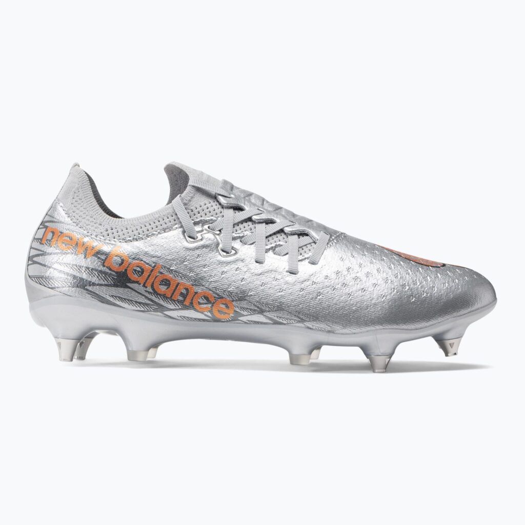 Футбольные бутсы New Balance Furon v7 Pro SG silver