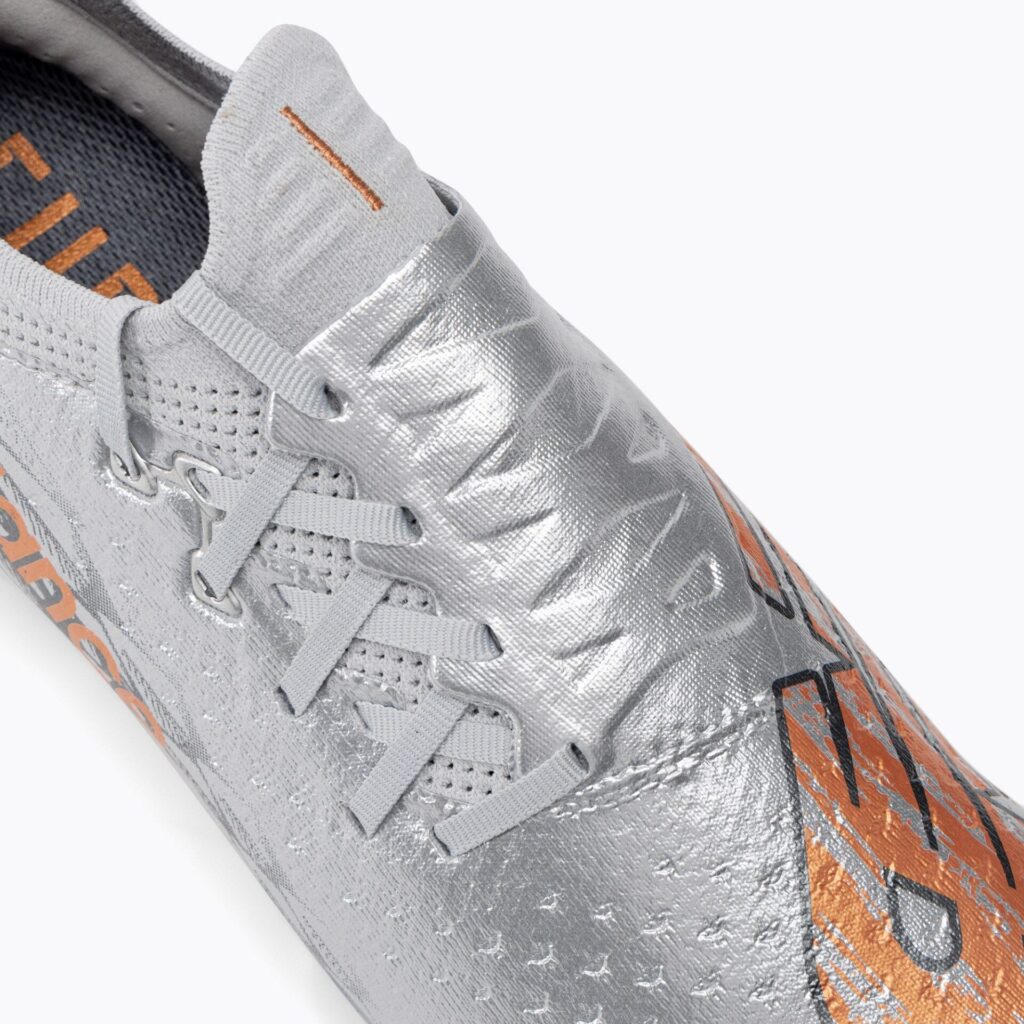 Футбольные бутсы New Balance Furon v7 Pro SG silver