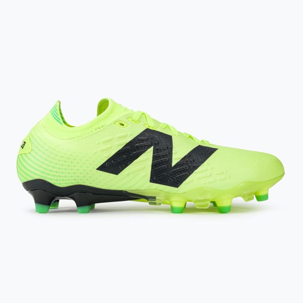 Футбольные бутсы New Balance Tekela Pro Low Laced V4+ FG bleached lime glo