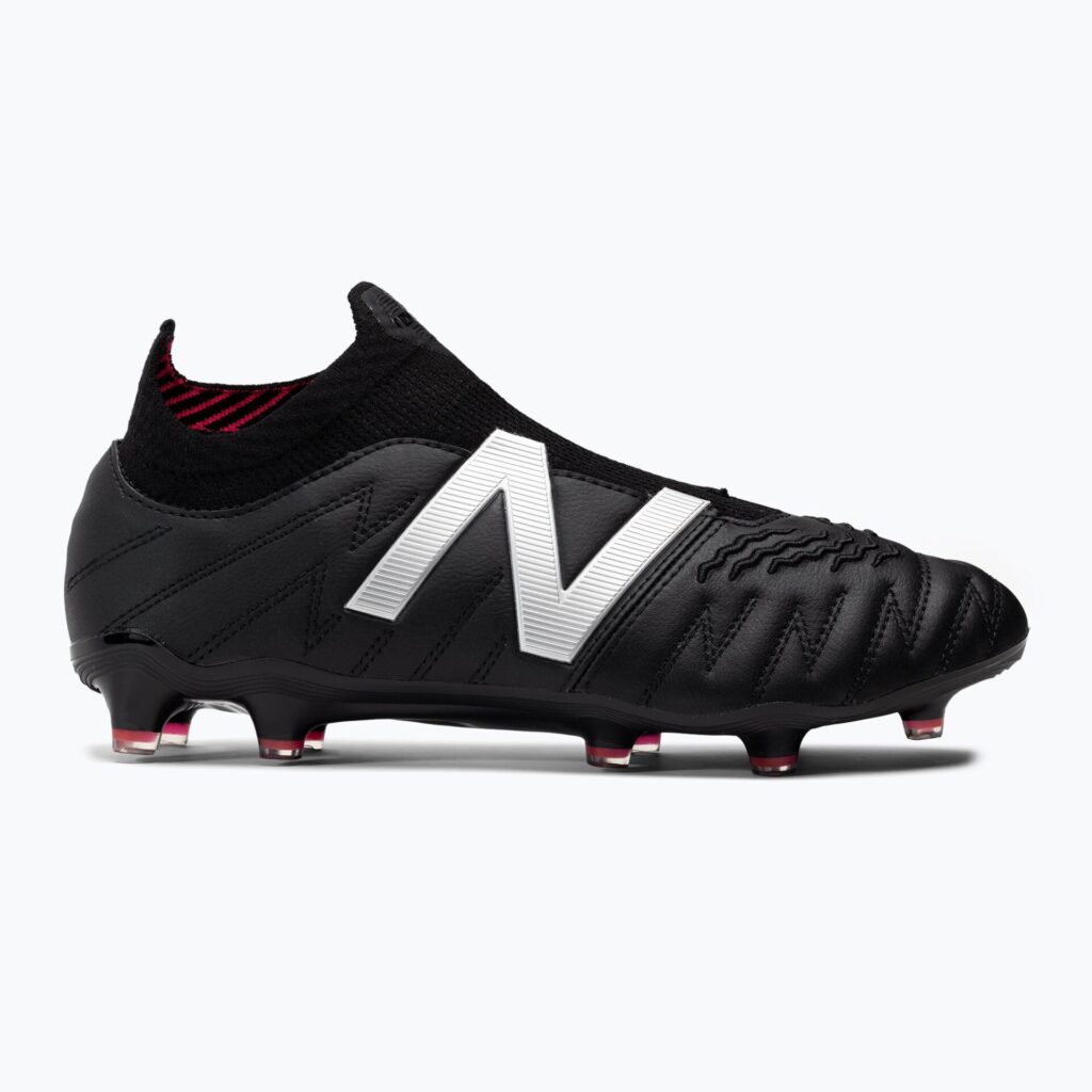 Футбольные бутсы New Balance Tekela V3+ Pro Leather FG black