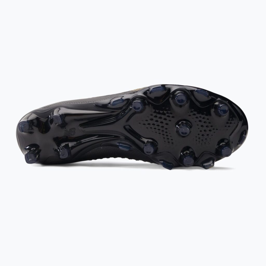 Футбольные бутсы New Balance Tekela V4 Pro FG black/gold