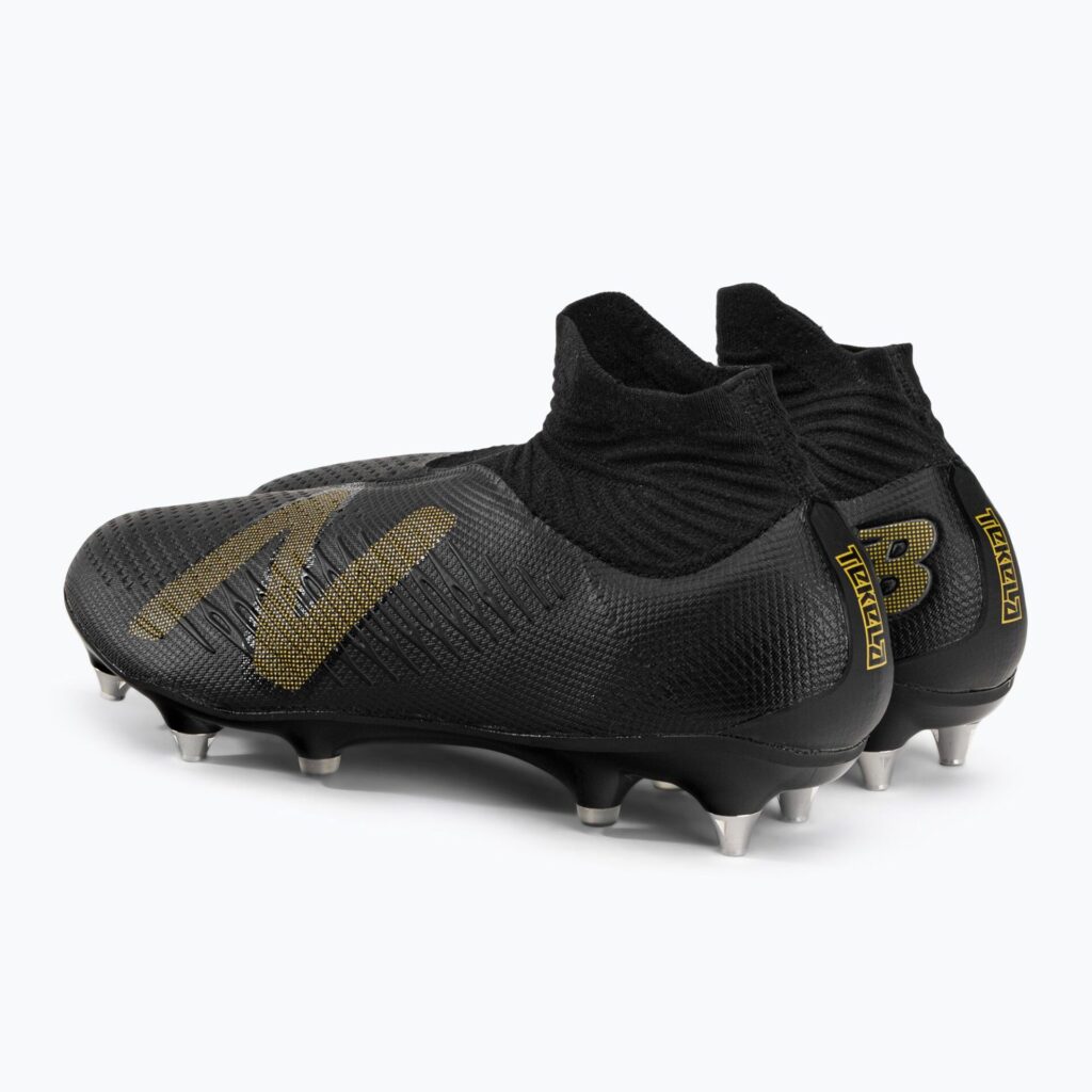 Футбольные бутсы New Balance Tekela V4 Pro SG black