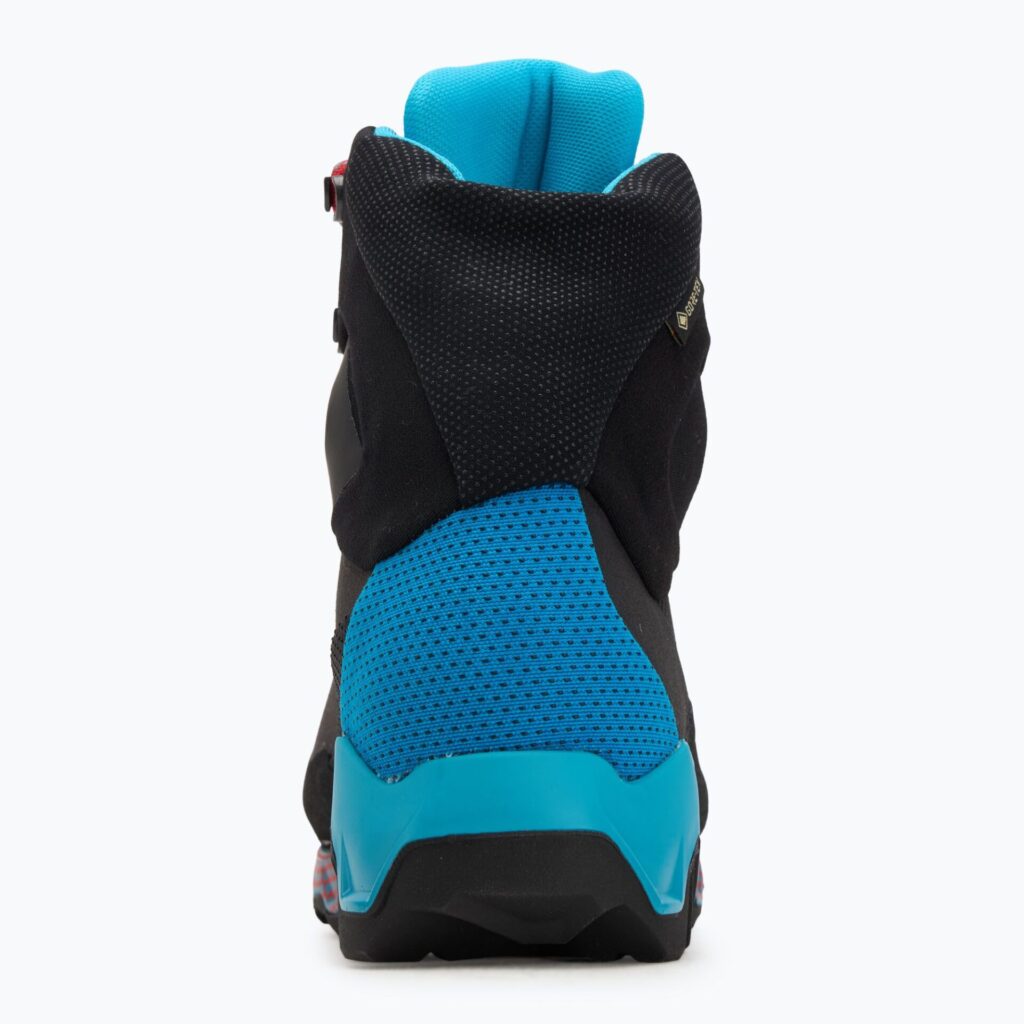 Ботинки женские La Sportiva Aequilibrium Trek GTX carbon/malibu blue