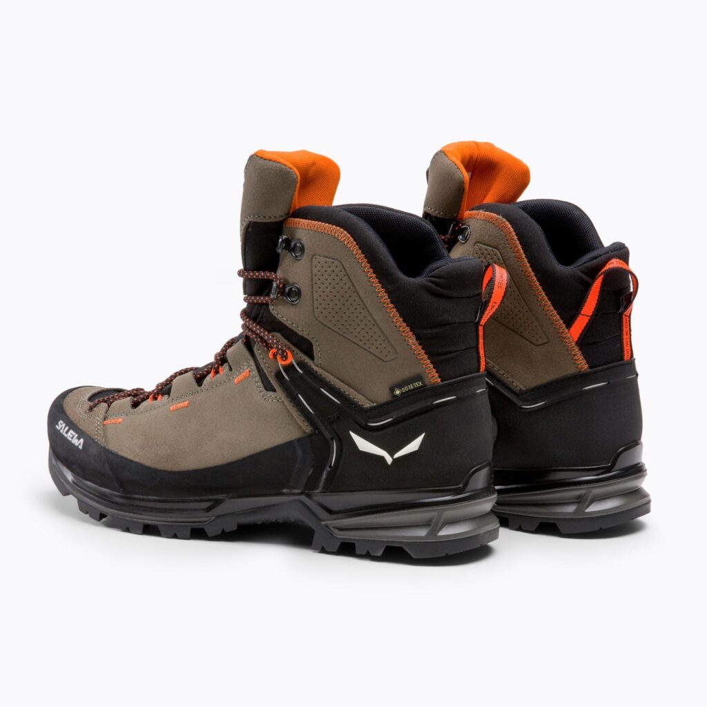 Кроссовки Ботинки мужские Salewa MTN 2 Mid GTX bungee cord/black