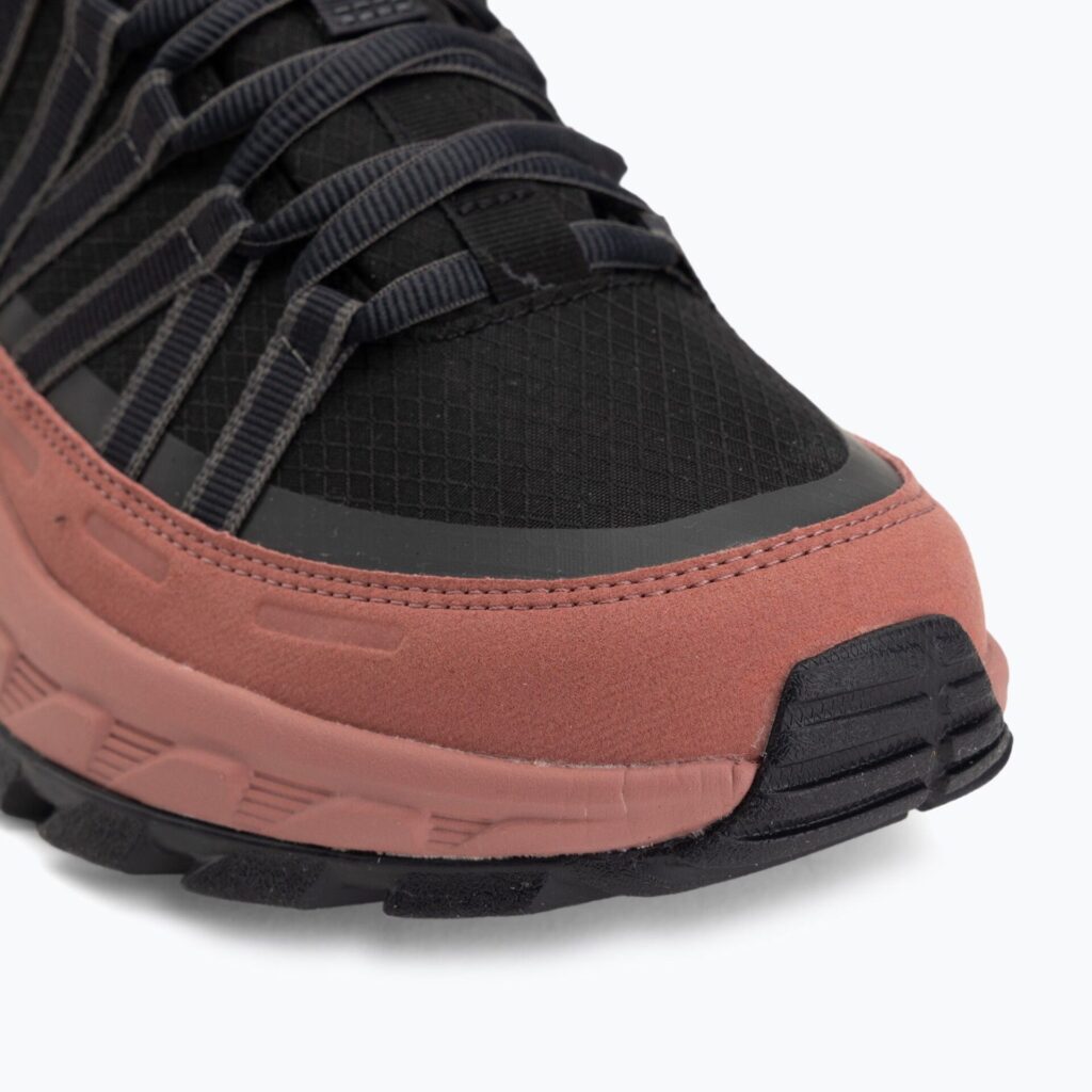 Кроссовки женские Jack Wolfskin Wild Hike Texapore Low Mineral Red