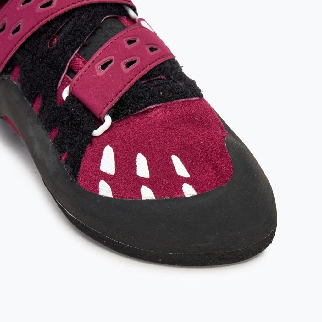 Ботинки женские La Sportiva Tarantula AW24 red plum