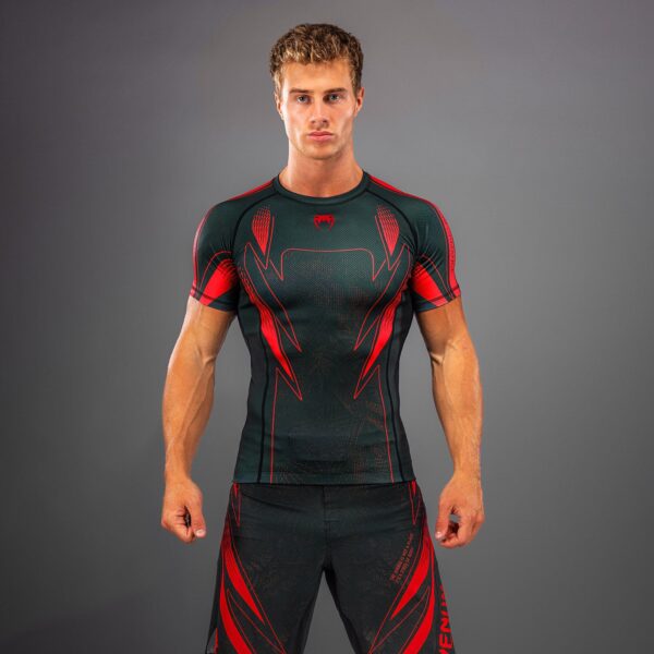 Рашгард Venum Amazonia Reborn Short Sleeve - Black/Red