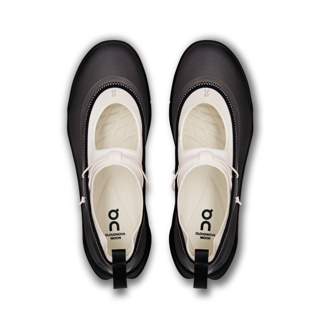 Кроссовки Cloudnova Moon Mary Jane: Women's All-Day