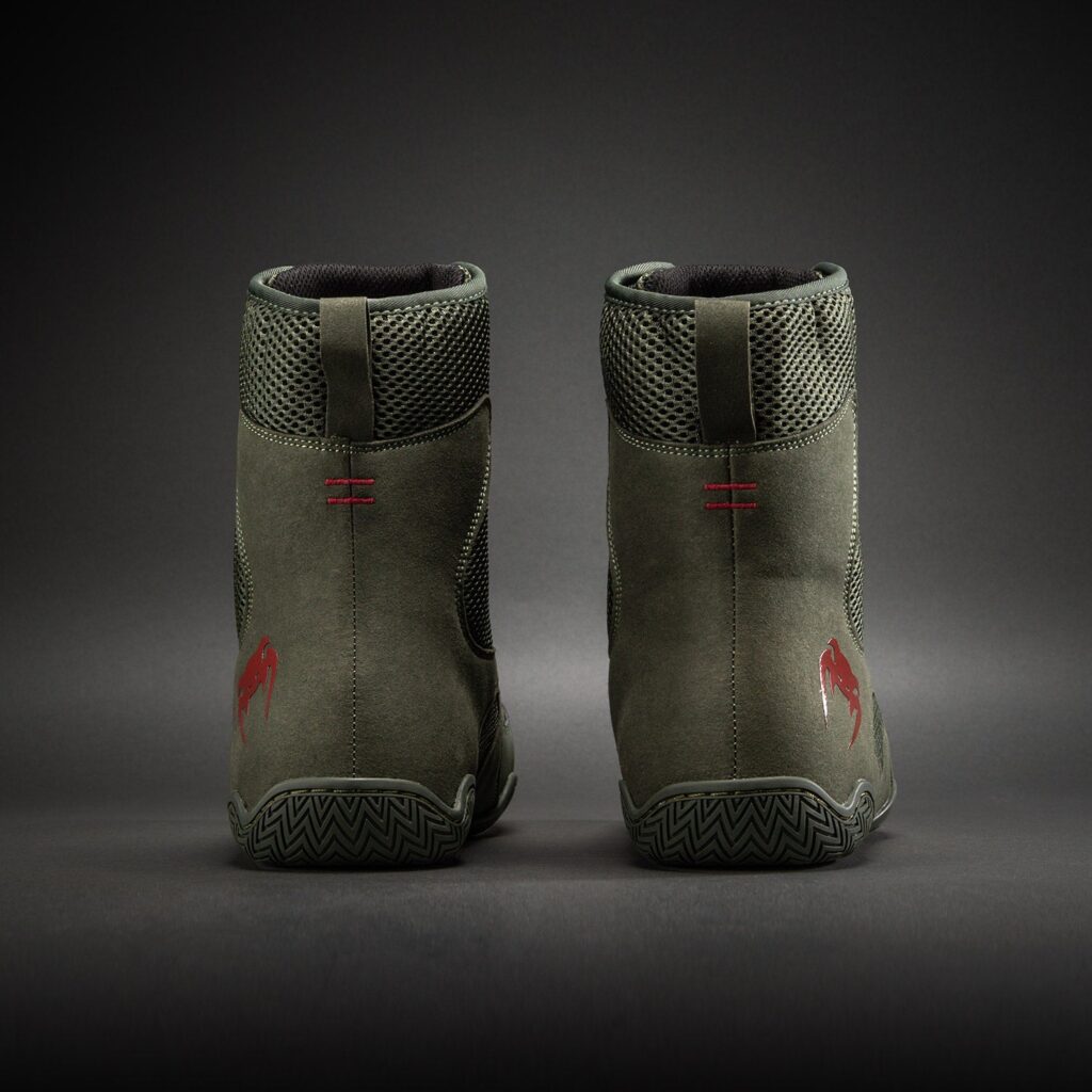 Боксёрки Venum Contender Boxing - Khaki/Red