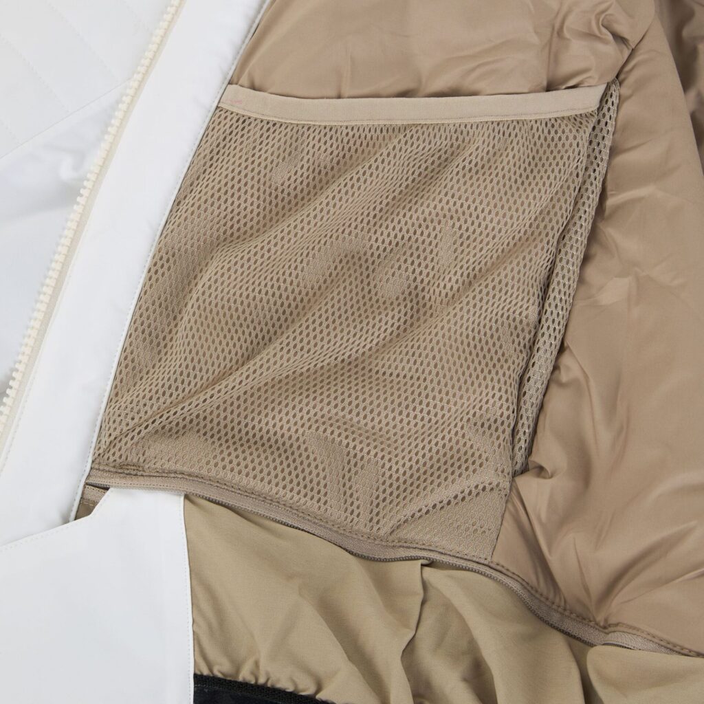 Куртка женская Helly Hansen Verbier Infinity white
