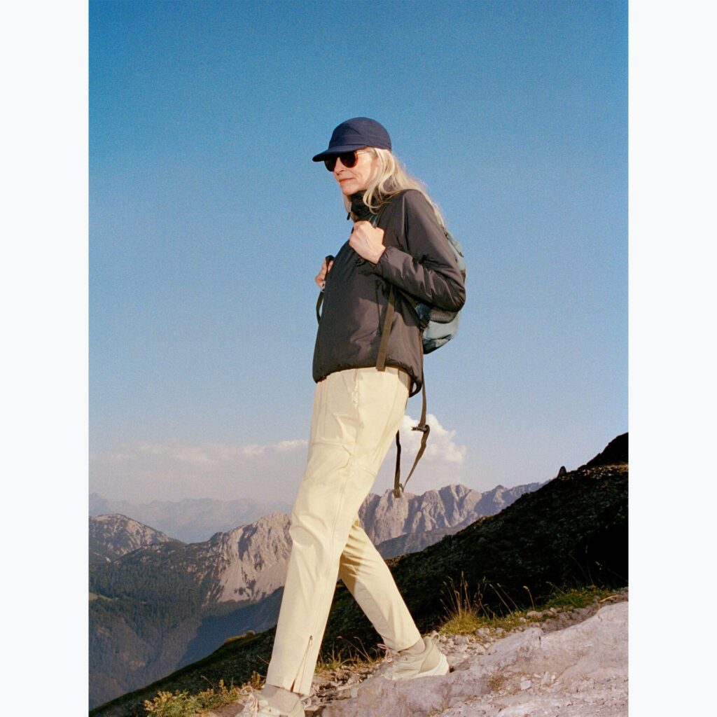Куртка женская Jack Wolfskin Trail Light Ins 2IN1 black