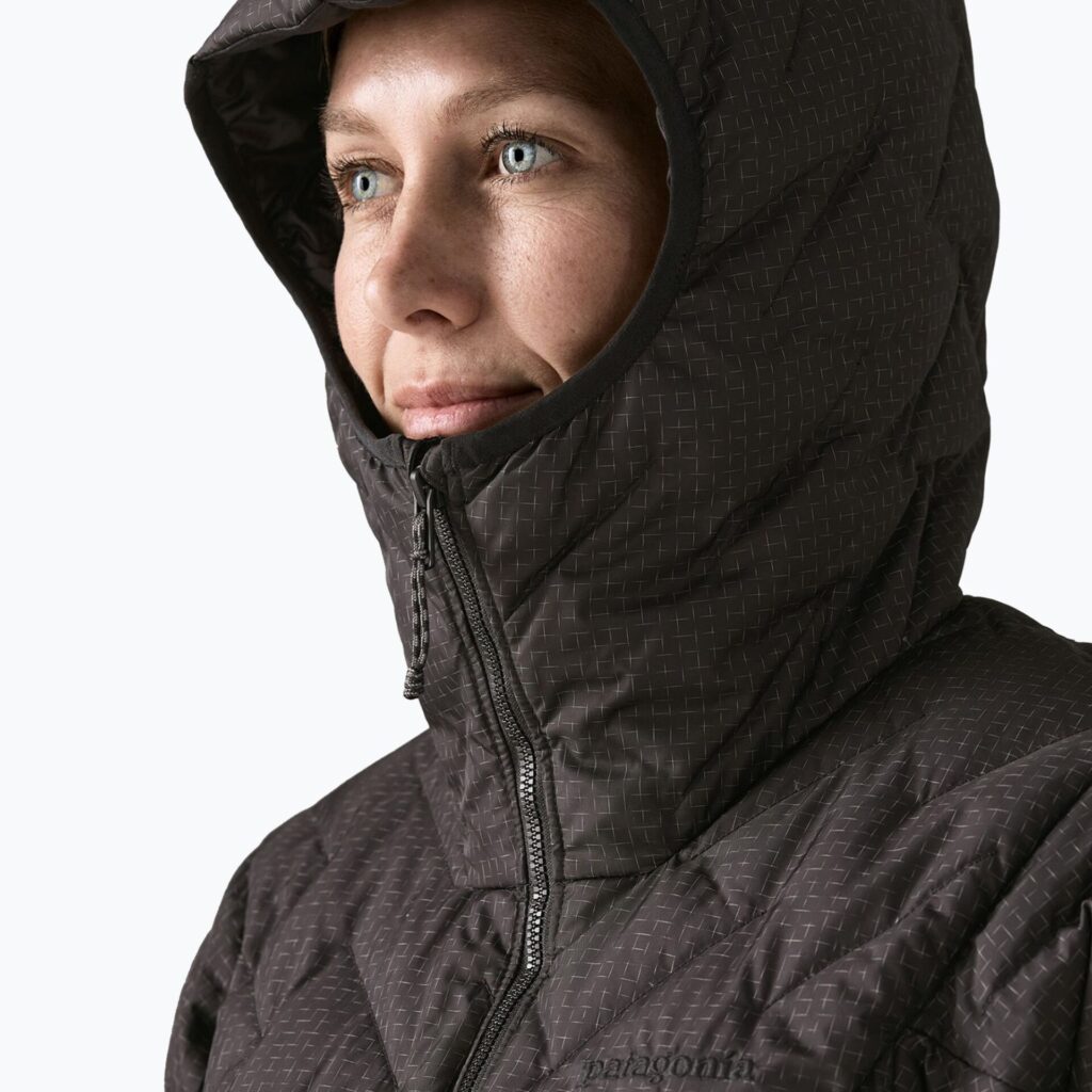Куртка женская Patagonia Durable Down Hoody black