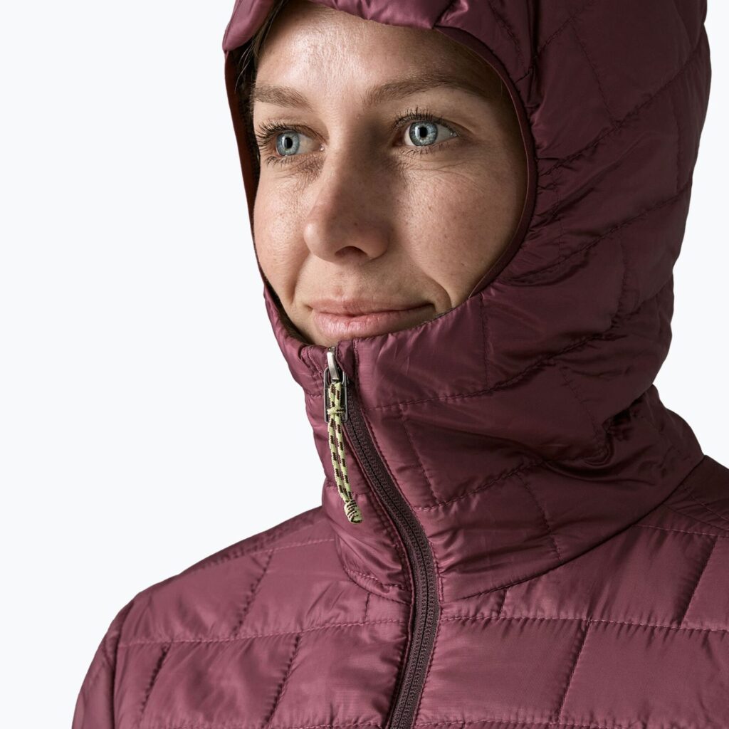 Куртка женская Patagonia Nano Puff Hoody berry fig