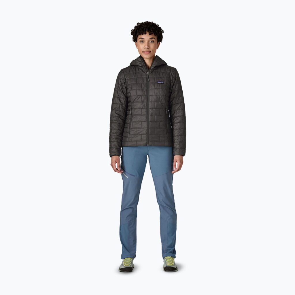 Куртка женская Patagonia Nano Puff Hoody black