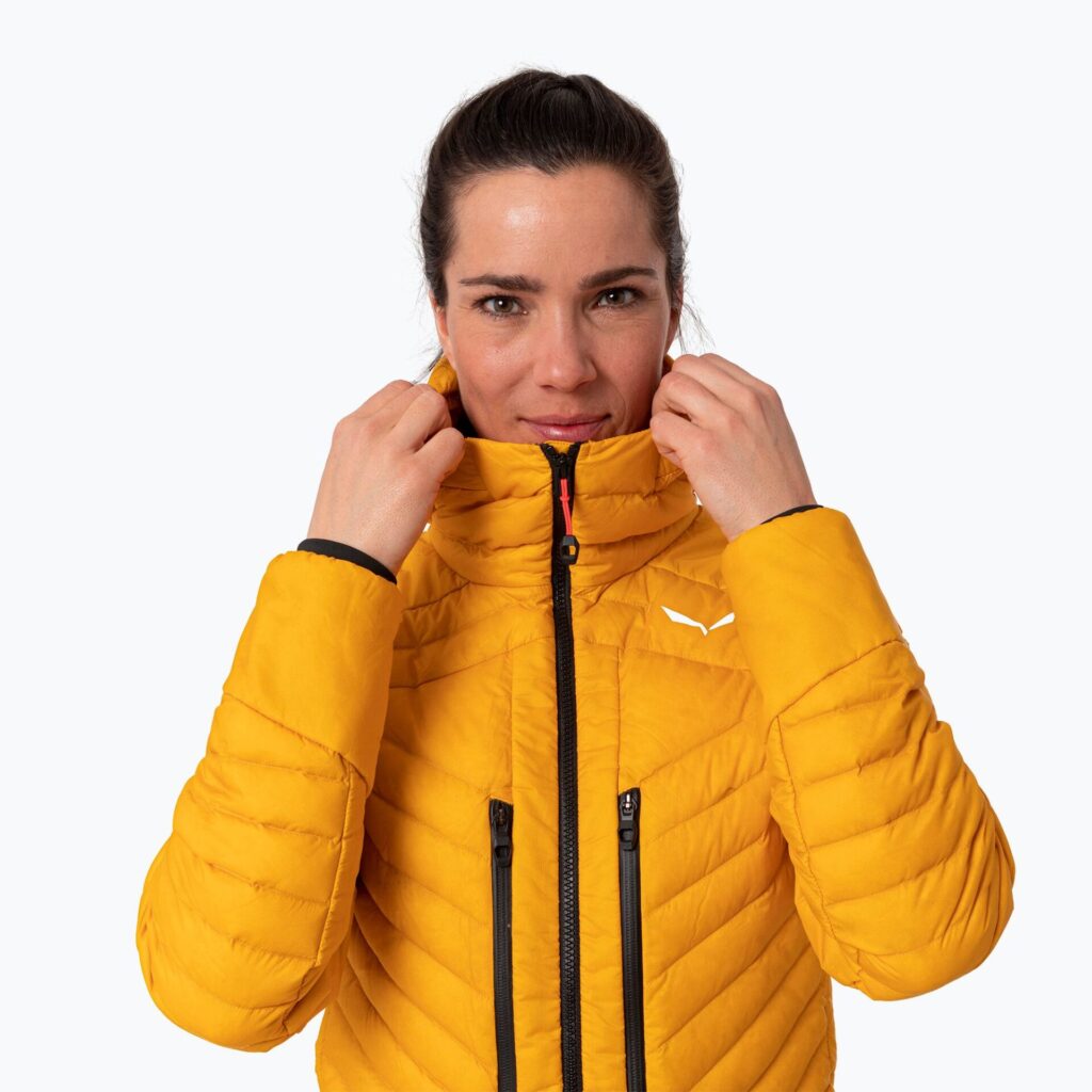 Куртка женская Salewa Ortles Hyb Rds Dwn gold