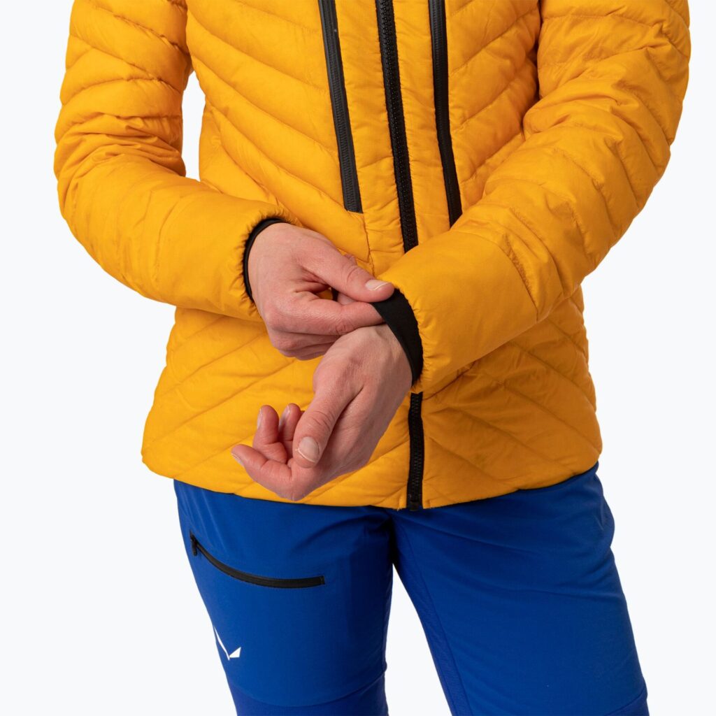Куртка женская Salewa Ortles Hyb Rds Dwn gold