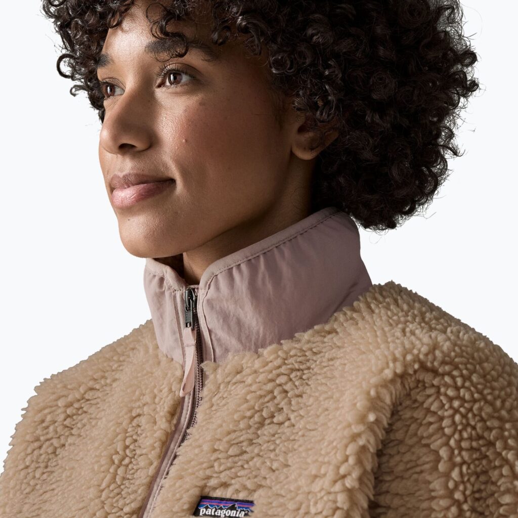 Куртка женская Patagonia Classic Retro-X oar tan
