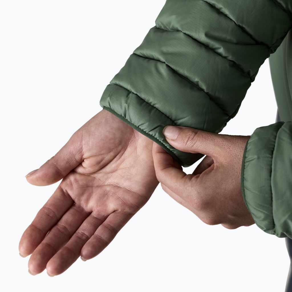 Куртка женская Patagonia Down Sweater canopy green
