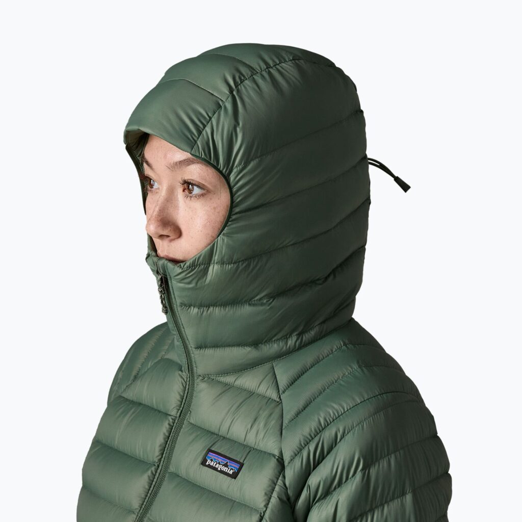 Куртка женская Patagonia Down Sweater Hoody canopy green