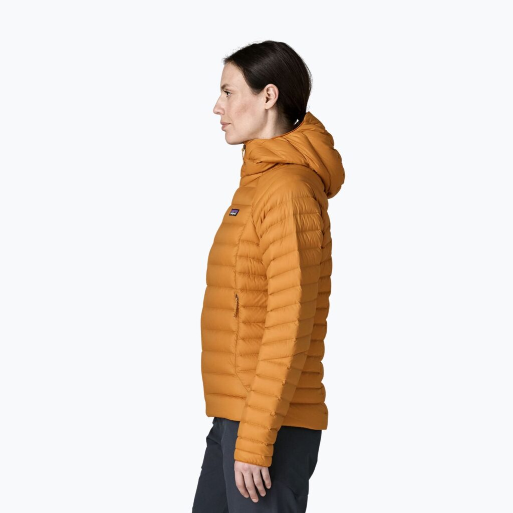 Куртка женская Patagonia Down Sweater Hoody cinnamon brown