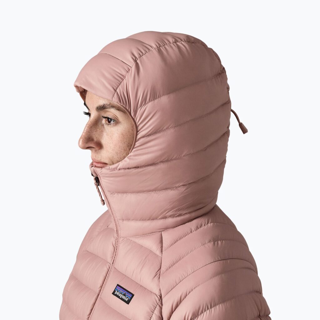 Куртка женская Patagonia Down Sweater Hoody moonrise taupe
