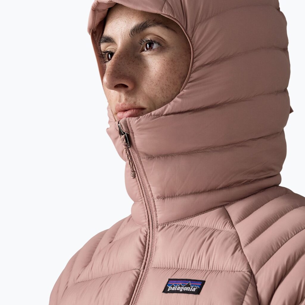 Куртка женская Patagonia Down Sweater Hoody moonrise taupe
