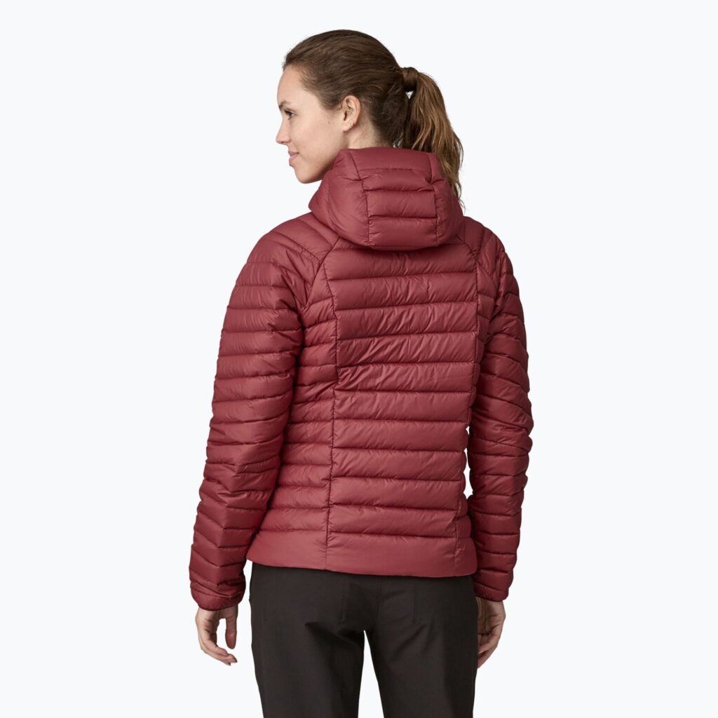Куртка женская Patagonia Down Sweater Hoody oxide red