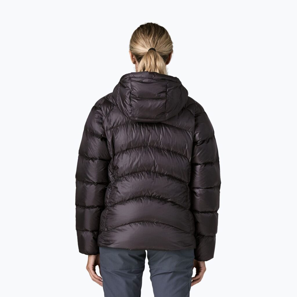 Куртка женская Patagonia Durable Down Hoody black