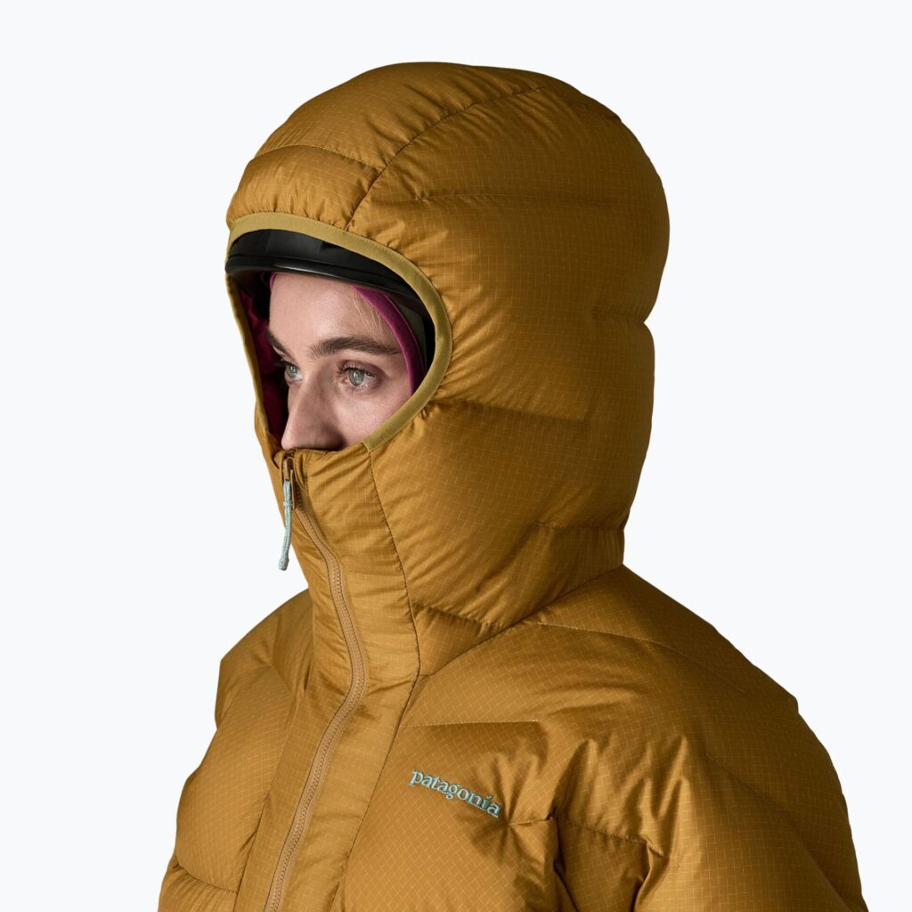 Куртка женская Patagonia Durable Down Parka bobcat brown
