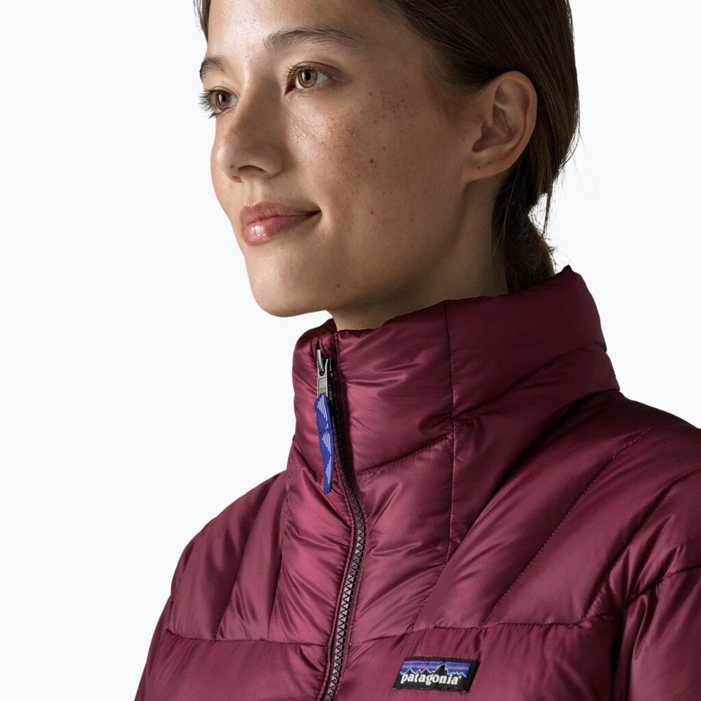 Куртка женская Patagonia Fitz Roy Down berry fig