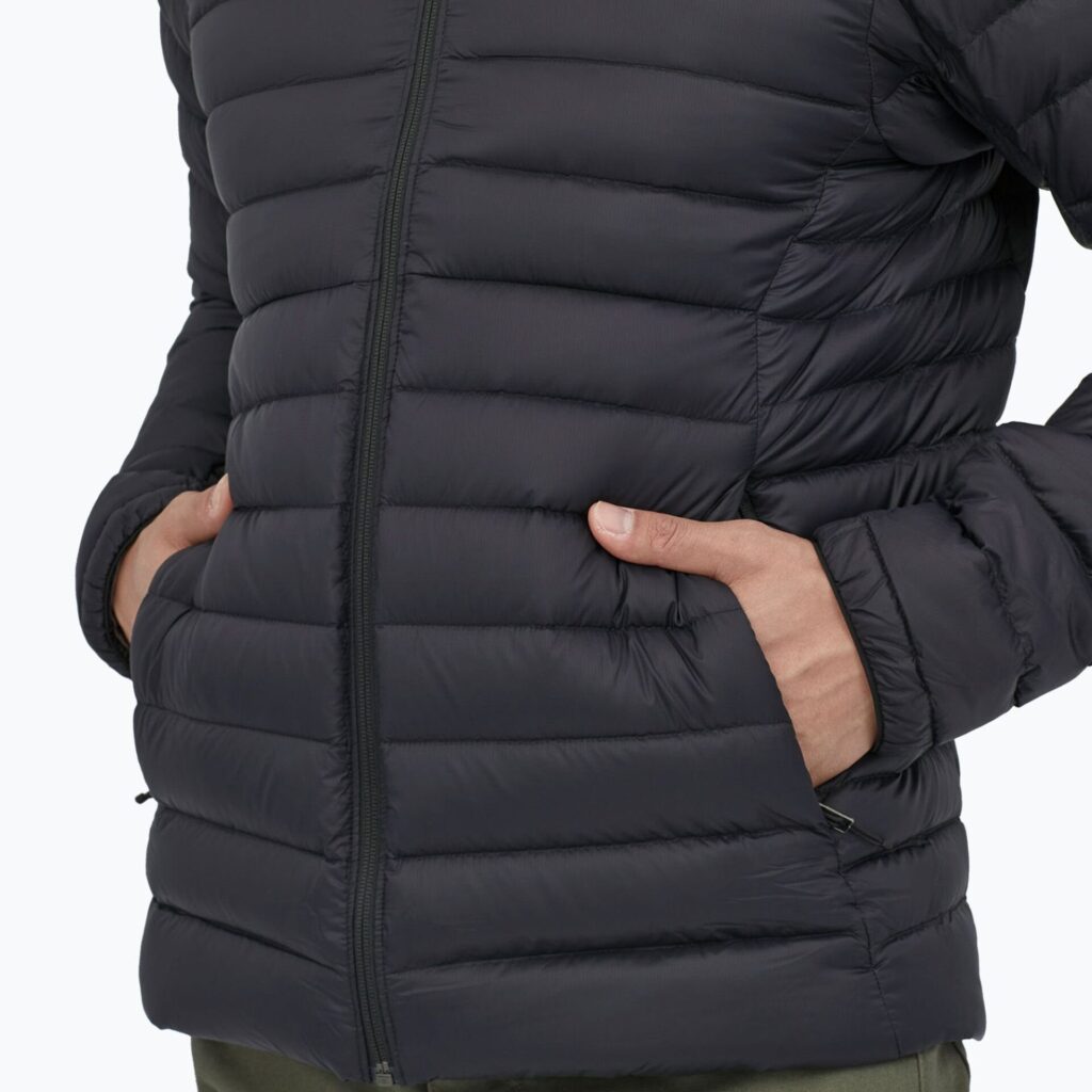Куртка мужская Patagonia Down Sweater Hoody black